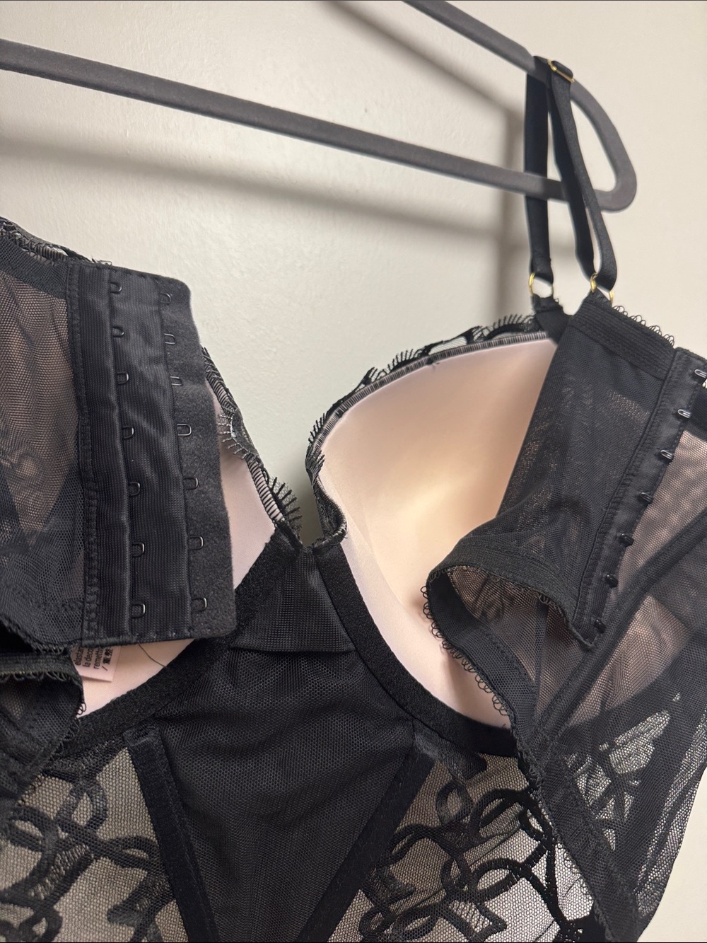 Victoria's Secret Very Sexy Push-Up Black Corset Bra Top w/ Hearts Sheer Lace - Picture 6 of 7